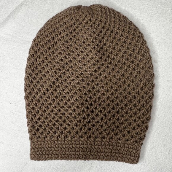 CC Exclusive Hand-crocheted Tan Beanie 100% Acrylic Warm Comfortable Stretch NWT - Picture 1 of 8